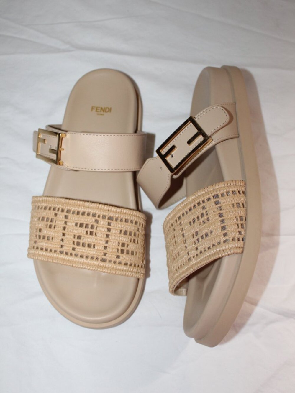 NEW FENDI Slides Feel FF Logo Dad Sandals Leather Raffia Baguette Buckle 38.5